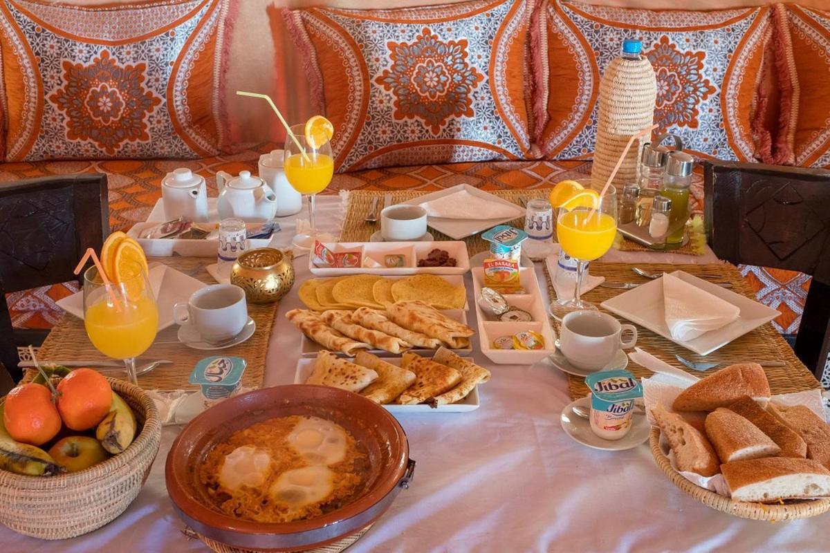 Blue Sky Luxury Camp Merzouga Exterior foto