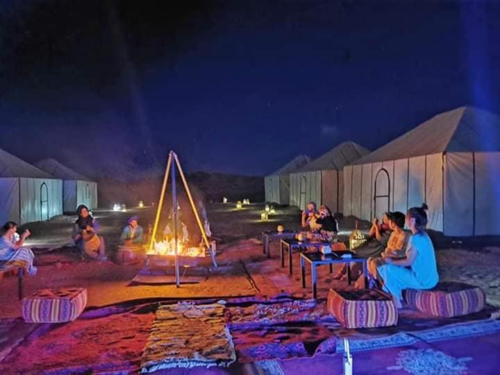 Blue Sky Luxury Camp Merzouga Exterior foto